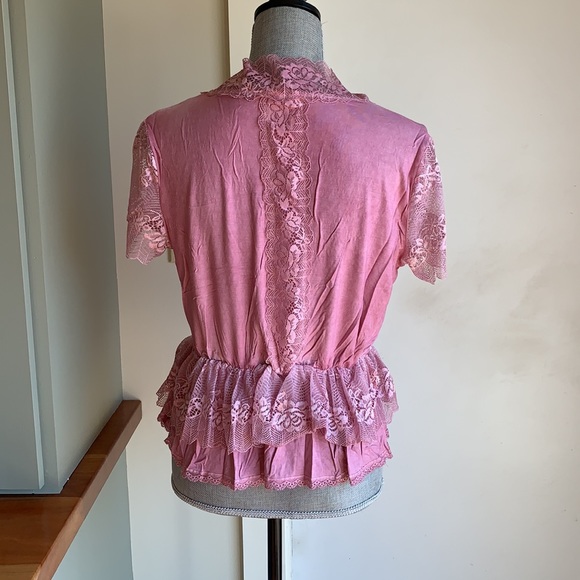 “The Sasha“ POL Lace Ruffle Top - Picture 6 of 6